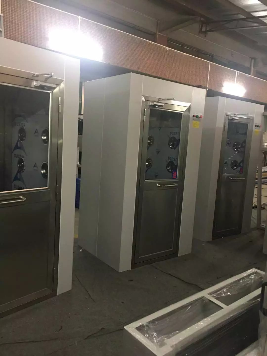 祝贺广州市良星餐饮服务有限公司采购我局风淋室设备(图1)